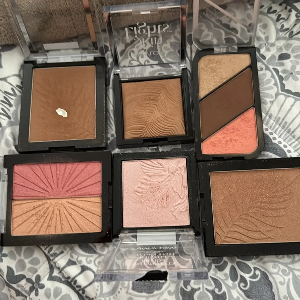 BRONZER/ HIGHLIGHTER BUNDLE